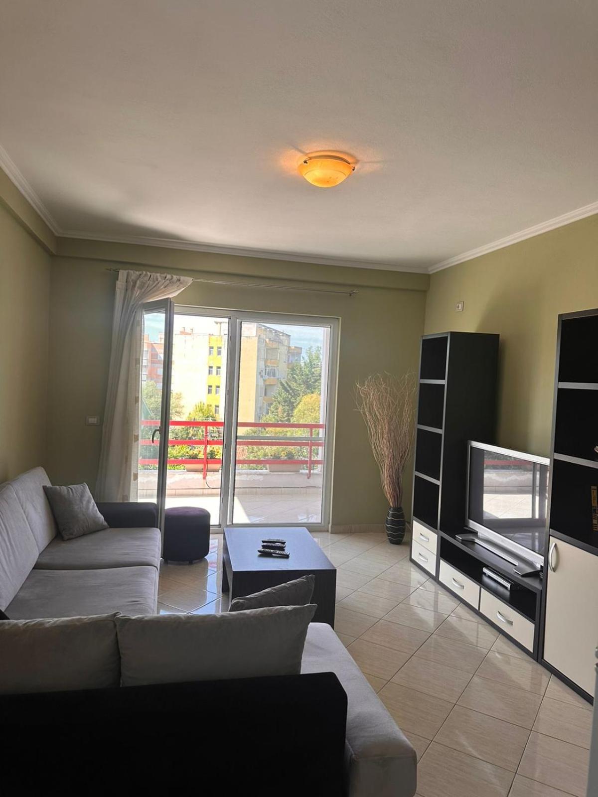 Tuttomondo Apartments Голем Экстерьер фото