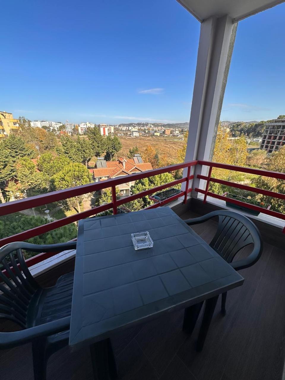 Tuttomondo Apartments Голем Экстерьер фото