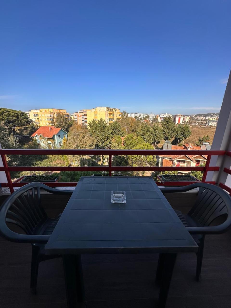 Tuttomondo Apartments Голем Экстерьер фото
